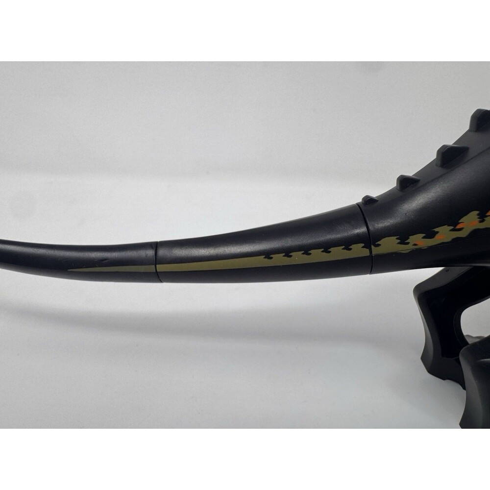 LEGO Jurassic World Black Indoraptor indo01 Dinosaur Figure 75930 - Picture 12 of 16